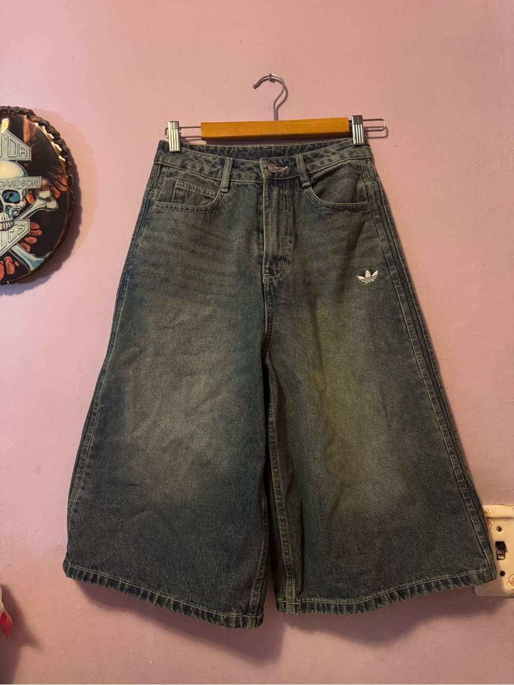 NWOT adidas originals ASIA Dark Blue Wide-Leg Jean Shorts women’s 24’